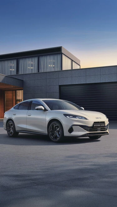 Debütál az új BYD SEAL 6 DM-i szedán és Touring változatban
