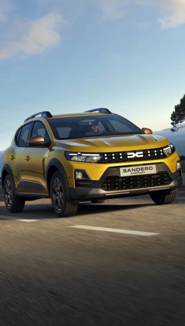 Megérkezett Óbudára a frissített Dacia Sandero!