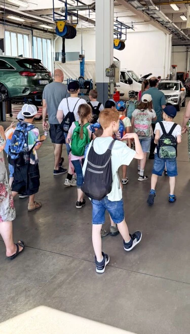 Nyereményként érkeztek hozzánk a Záporsuli második osztályosai
