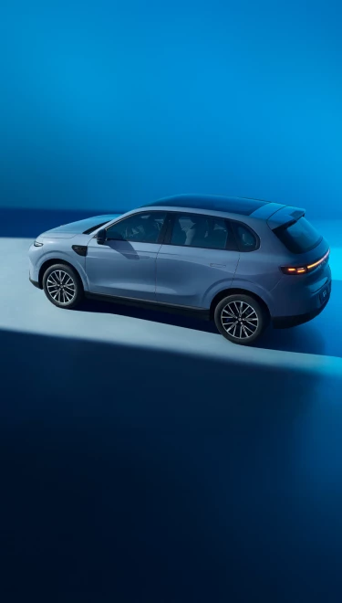 Ilyen olcsó elektromos SUV-ot még nem láttunk!