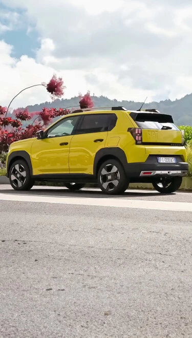 Magyar kéz nyomán lett igazán vagány az új Fiat Grande Panda