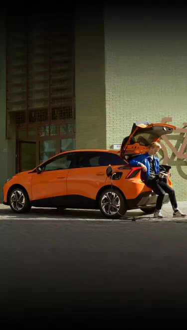 Az MG4 Electric modellel kezdődik az MG 100%-ban elektromos autóinak értékesítése Magyarországon