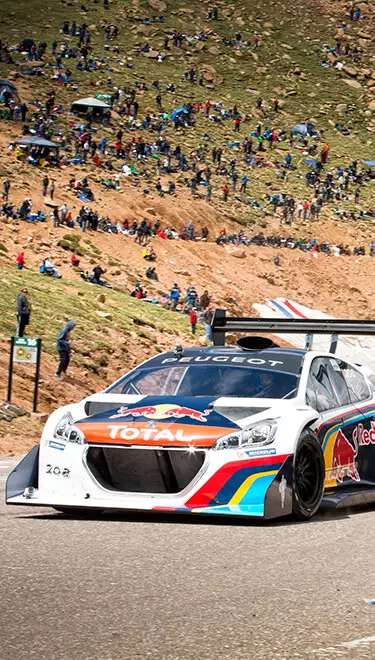 Negyven éves a Peugeot Sport