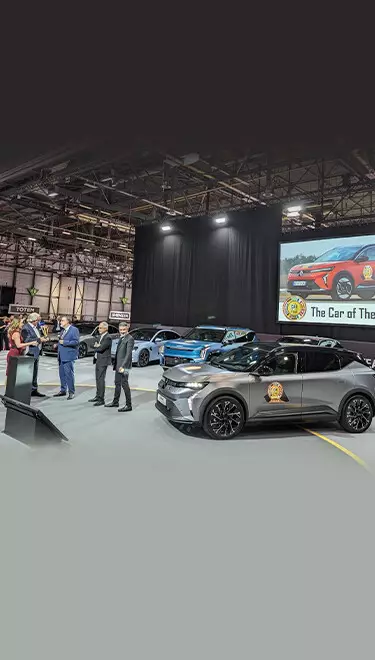 Az év autója 2024 választás nyertese a Scenic E-Tech Electric