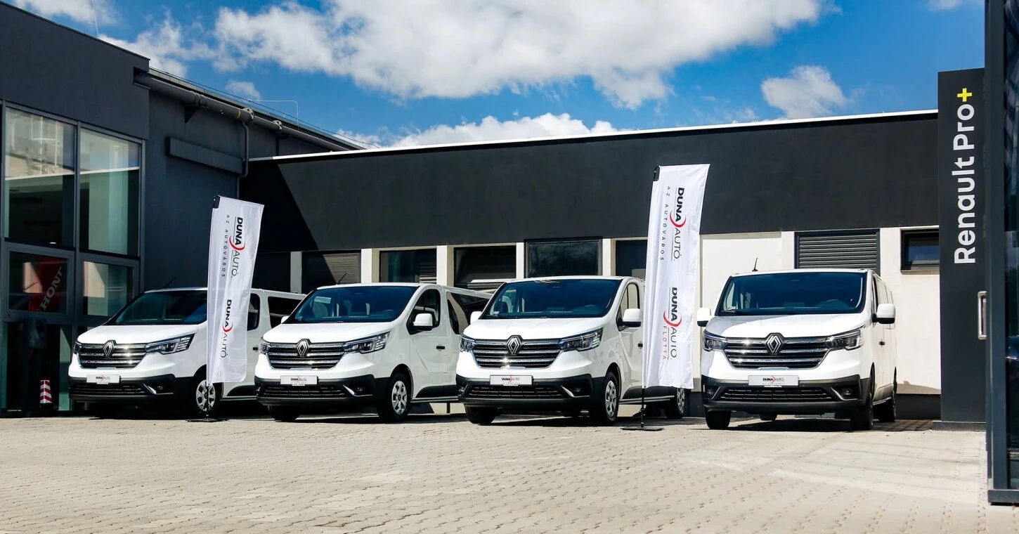 Hét új Renault Trafic állt szolgálatba