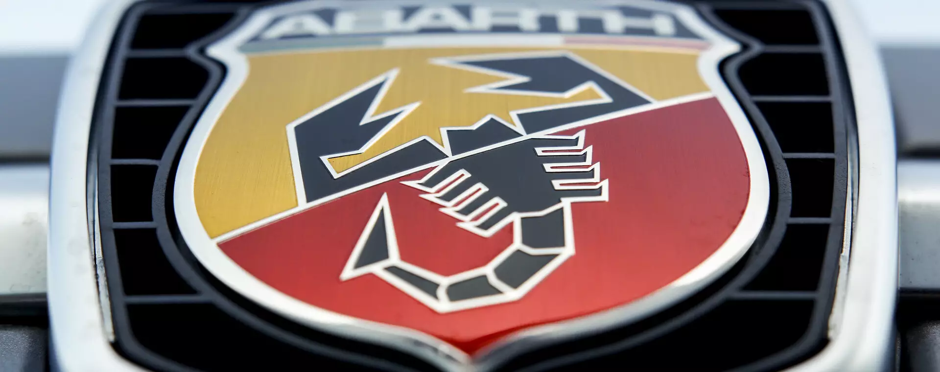 Honnan származik az Abarth logója?