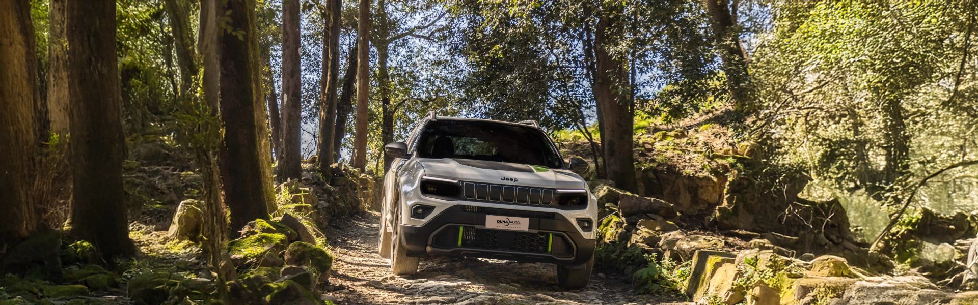 A Jeep® Avenger 4xe már az utakon fut