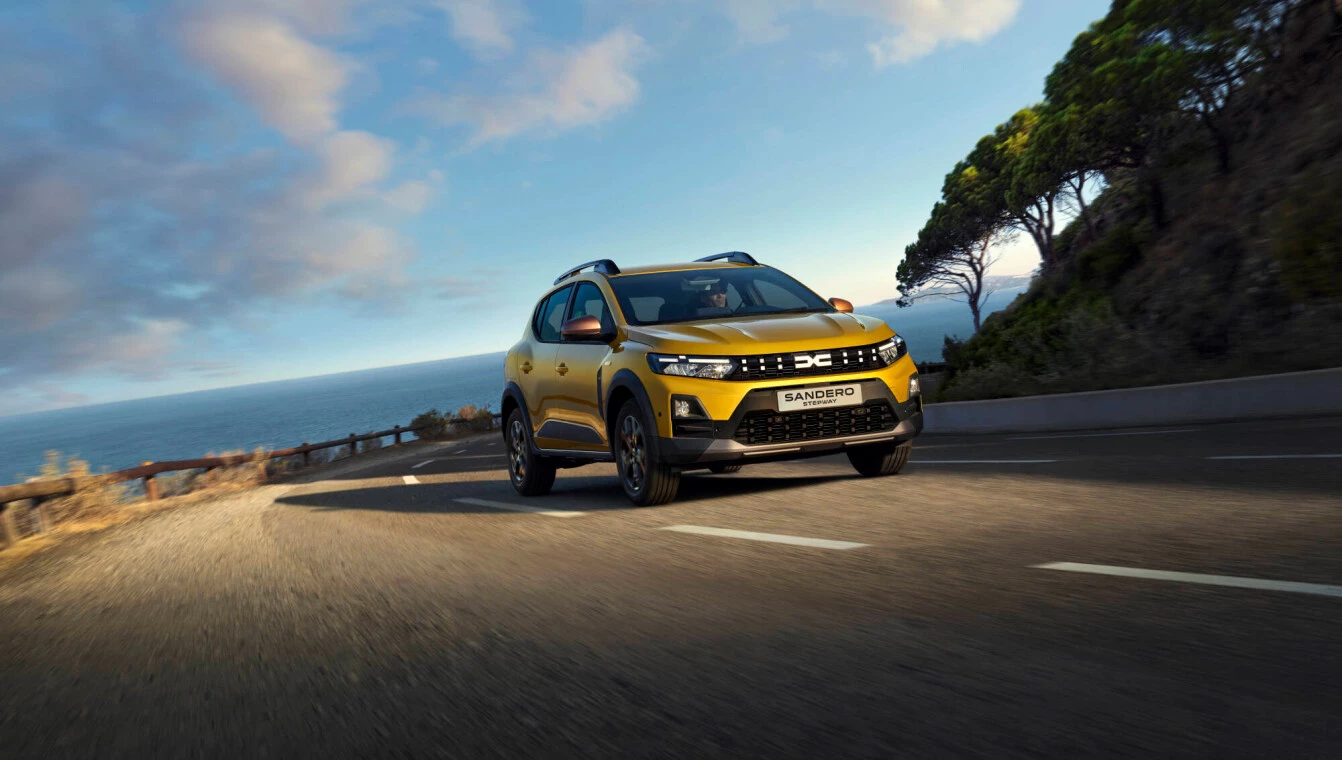 Megérkezett Óbudára a frissített Dacia Sandero!