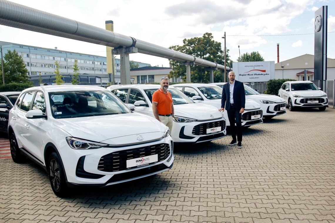 Kipróbálták, bevált, flottába került – 5 MG ZS modellt adtunk át