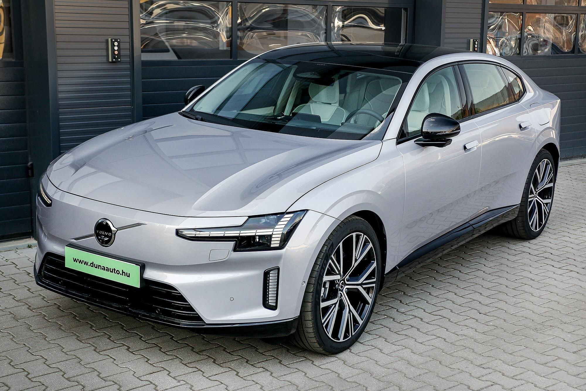 Volvo ES90 Single Motor Ultra szalonautó
