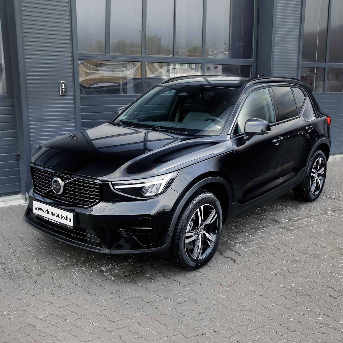 Volvo XC40 új raktári autó