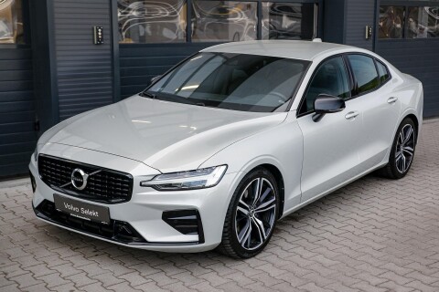 S60 2.0 [B4] MHEV R-Design Geartronic Volvo Selekt garanciával. Mo-i vezetett szervizkönyves