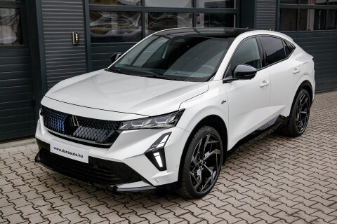 RAFALE 1.2 E-Tech Plug-in hybrid Atelier Alpine (Automata) 4WD 4x4 hajtás 300LE. Plug-in