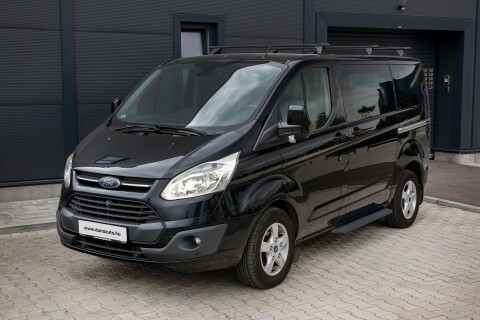TRANSIT Tourneo Custom 2.2 TDCi 300 SWB Titanium