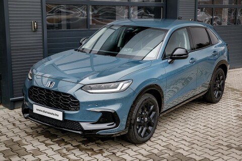 ZR-V 2.0 i-MMD Hybrid Sport eCVT KÉSZLETRŐL. 26-S MODELLÉV