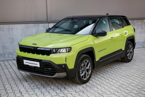 COMPASS 1.5 e-Hybrid Altitude DCT ÚJ Compass tesztautó 145 LE Autómata váltó.nyitható üvegtető!