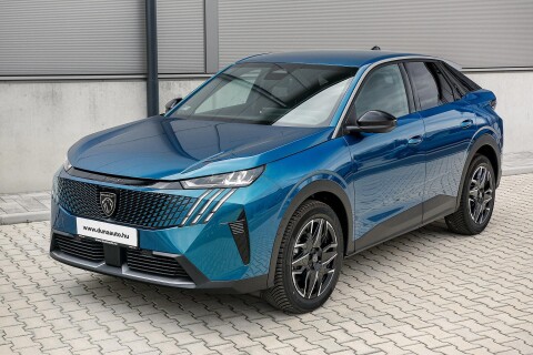 3008 1.2 Hybrid Allure e-DCT6 Tesztautó készletről azonnal navigációs és Drive assist csomaggal