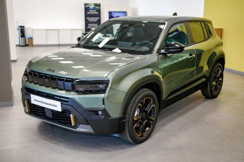 AVENGER 1.2 T3 85 Anniversary Születésnapi limitált verzió akciós áron!! LED MÁTRIX fényszóróval
