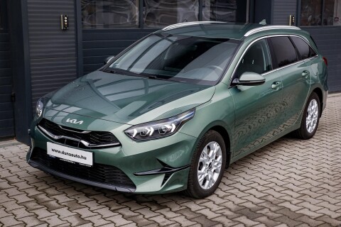 CEE'D Ceed SW 1.5 T-GDI Gold DCT 34.360 km futásteljesítmény!