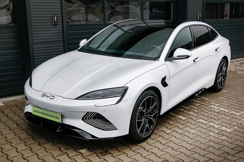 SEAL Excellence AWD 82,5kWh Készletről