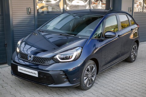 JAZZ 1.5 i-MMD Hybrid Advance eCVT KÉSZLETRŐL. AZONNAL