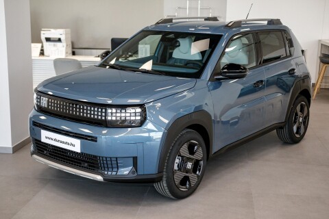 PANDA Grande1.2 LaPrima Készletről azonnal elérhető legmagasabb felszereltségű Grande Panda!