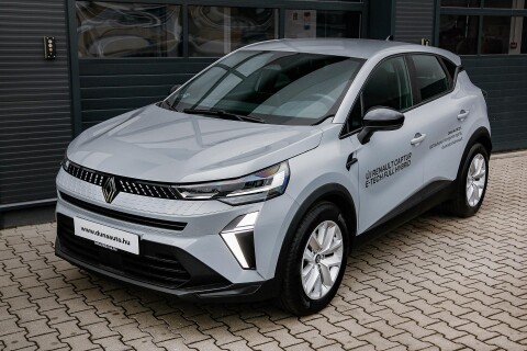 CAPTUR 1.8 full hybrid E-Tech Techno 160LE-s full hibrid keveset futó tesztautó