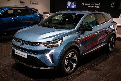 SYMBIOZ 1.8 E-Tech Hybrid Techno Full hibrid 1.8-as 160LE-s. készletről