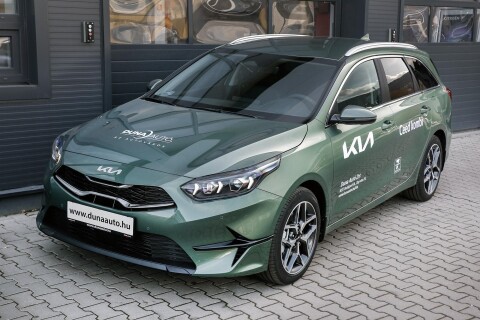 CEE'D Ceed SW 1.5 T-GDI Platinum DCT ADA TOP csomag Napfénytető! Flottakedvezménnyel!
