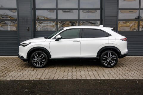 HR-V 1.5 i-MMD Hybrid Elegance eCVT KÉSZLETRŐL. 26-S MODELLÉV