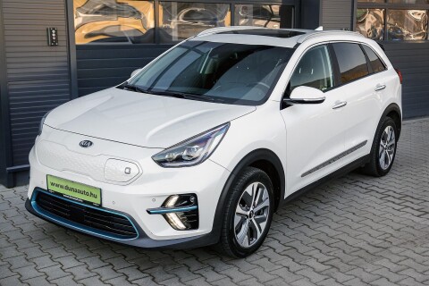 NIRO EV 65kWh Platinum Magyarországi! Garanciális!