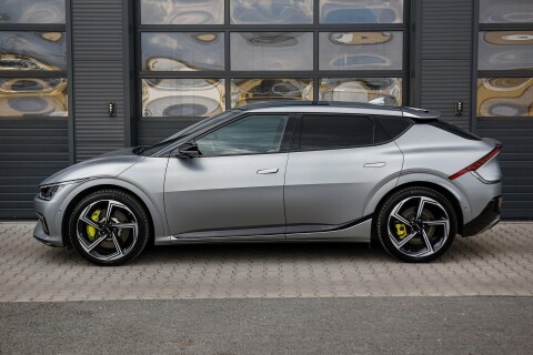 EV6 84kWh GT AWD 2022.07.04 forgalomba helyezés. 49.000 km futásteljesítmény