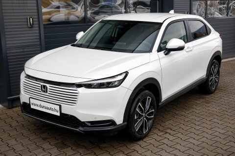 HR-V 1.5 i-MMD Hybrid Elegance eCVT KÉSZLETRŐL. 26-S MODELLÉV