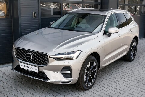 XC60 2.0 [T6] Ultra Bright AWD Geartronic ÁFA-s bemutató autó. MY26-os új modell