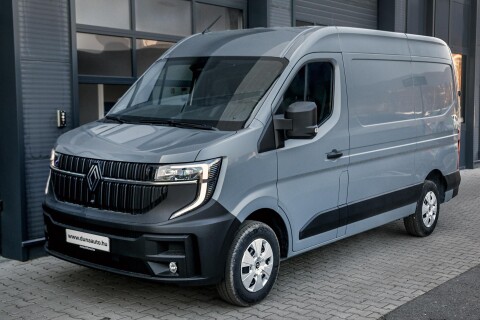 MASTER 2.0 dCi 150 L2H2 Új Master L2. 3.5t -bemutató autó kevés km-akciós