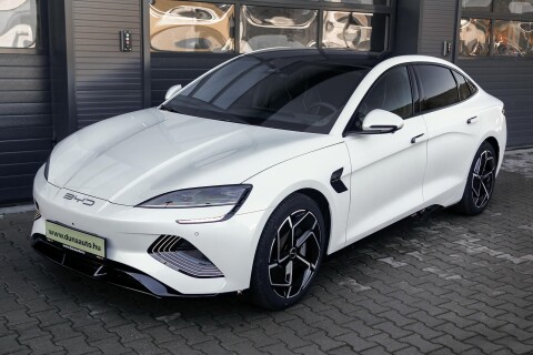 SEAL Excellence AWD 82,5kWh Készletről