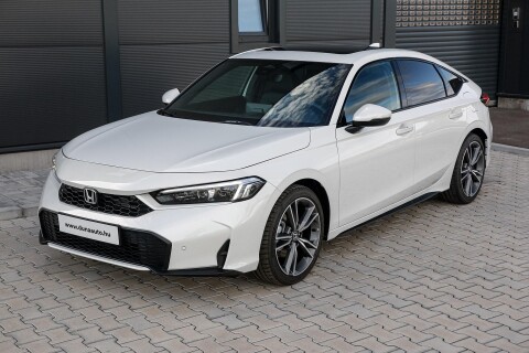 CIVIC 2.0 i-MMD Hybrid Advance eCVT 2027 MODELLÉV