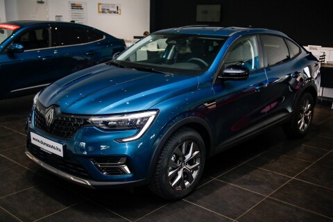 ARKANA 1.3 TCe mild Hybrid Techno EDC Készletről-akciós