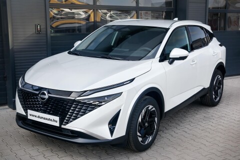 QASHQAI 1.3 DIG-T Mild Hybrid N-Connecta X-Tronic + Téli csomag + Panoráma üvegtető + AJÁNDÉK VÁLASZTHATÓ TARTOZÉKOKKAL