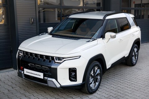 TORRES 1.5 Turbo GDI Club (Automata) + CLUB PLUS Csomag KÉSZLETRŐL!