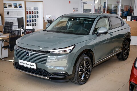 HR-V 1.5 i-MMD Hybrid Advance eCVT 26-S MODELLÉV
