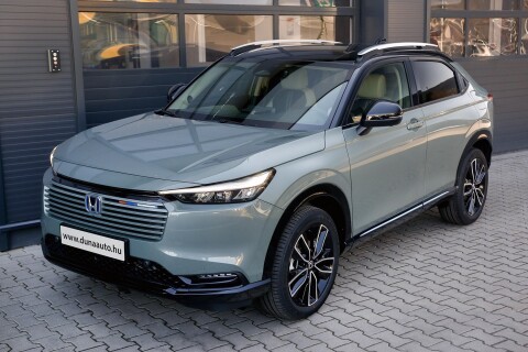 HR-V 1.5 i-MMD Hybrid Advance Style eCVT METÁLFÉNY AZ ÁRBAN!!! 2 TONE