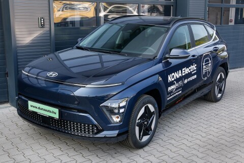 KONA EV 65,4kWh Premium Plus csomaggal TESZTAUTÓ