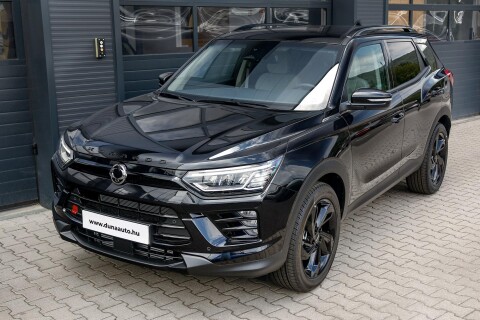 KORANDO 1.5 Turbo GDI Smart (Automata) + SMART PLUS csomag + ACC csomag + Black csomag